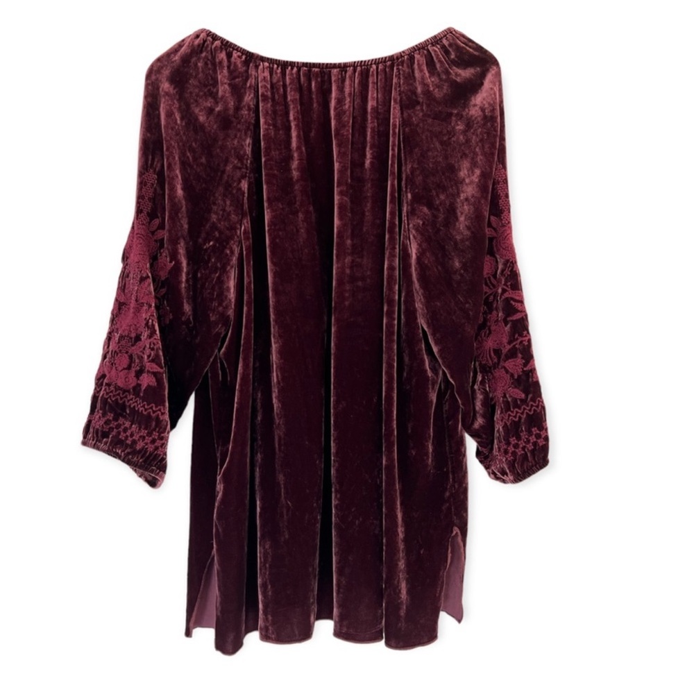 Johnny Was Daniella Embroidered Velvet
Peasant Blouse - Picture 5 of 7